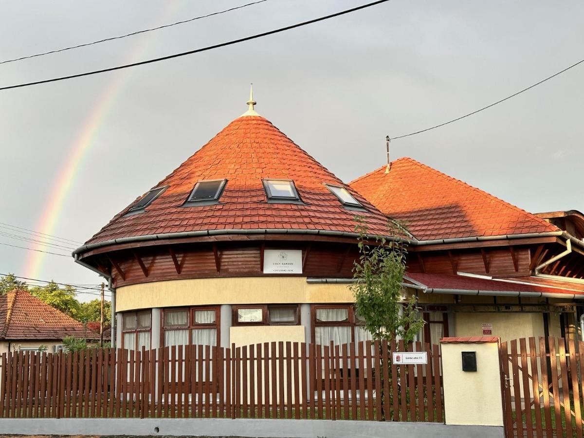 久洛Cozy Garden Apartman公寓 外观 照片